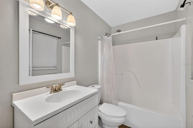 36 BAY RIDGE LOOP, Mascotte, FL 34753