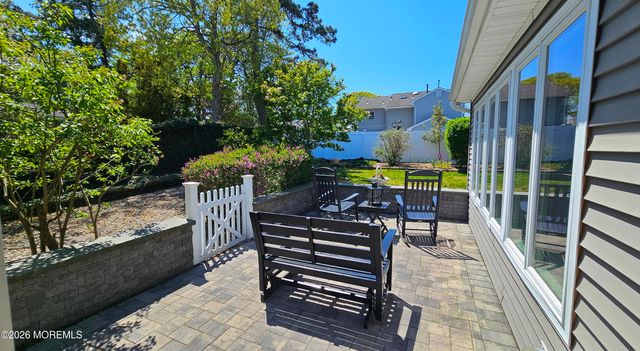 32 Aldgate Drive, Brick, NJ 08724