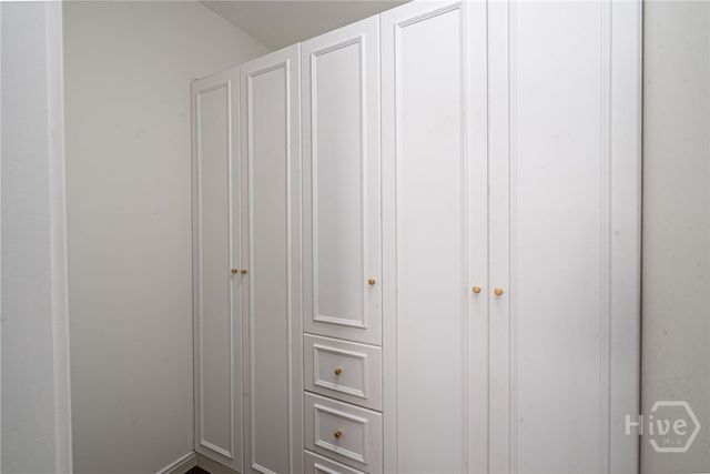 110 W Taylor Street, Savannah, GA 31401