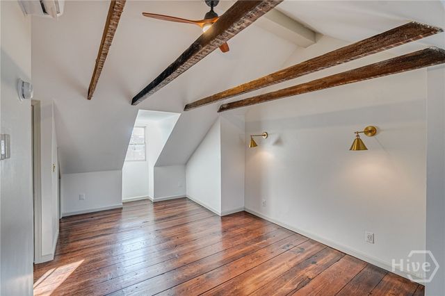 110 W Taylor Street, Savannah, GA 31401