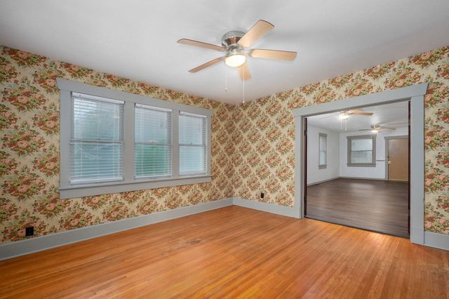 1615 West Nichols Street, Springfield, MO 65802