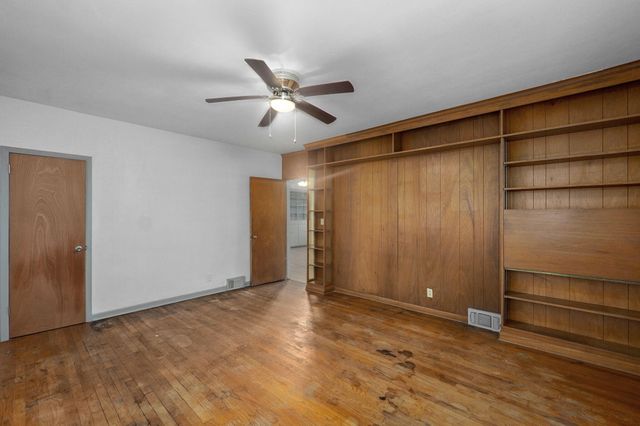 1615 West Nichols Street, Springfield, MO 65802