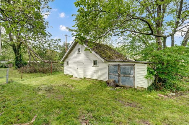 1615 West Nichols Street, Springfield, MO 65802