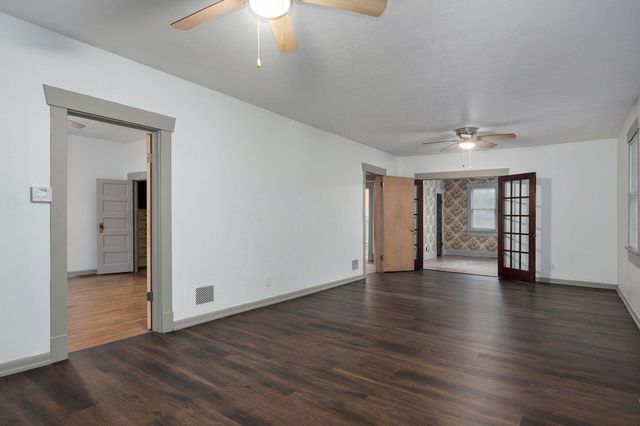 1615 West Nichols Street, Springfield, MO 65802