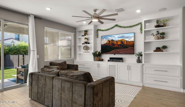 9741 E RESEARCH Avenue, Mesa, AZ 85212