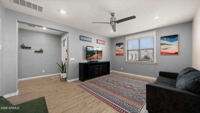 9741 E RESEARCH Avenue, Mesa, AZ 85212