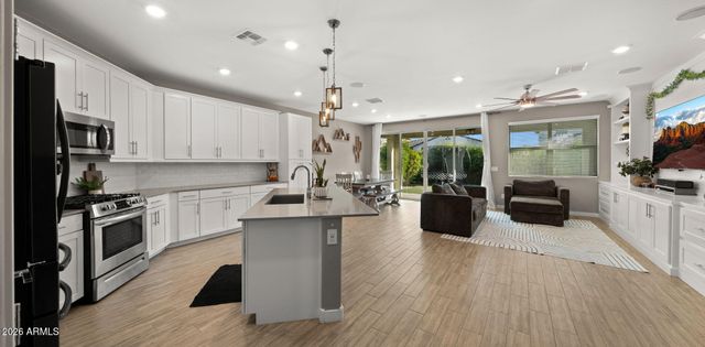 9741 E RESEARCH Avenue, Mesa, AZ 85212