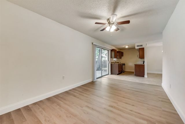 1049 Eastwood Drive, Lewisville, TX 75067