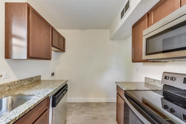 1049 Eastwood Drive, Lewisville, TX 75067