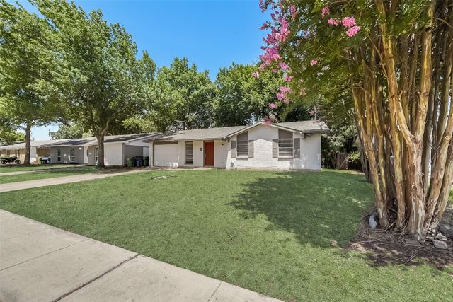 1049 Eastwood Drive, Lewisville, TX 75067