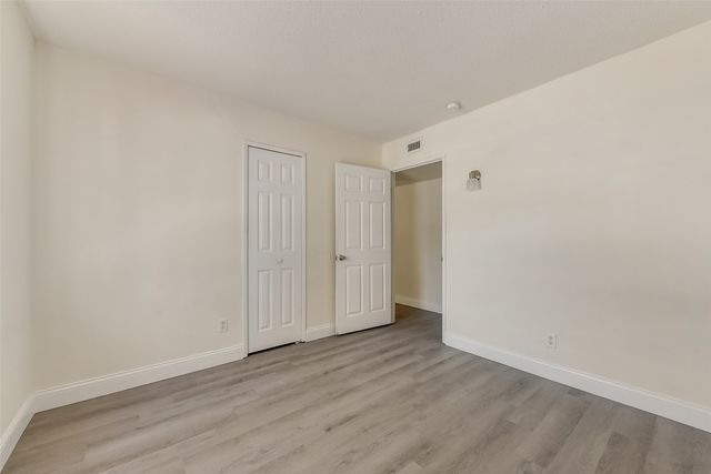 1049 Eastwood Drive, Lewisville, TX 75067