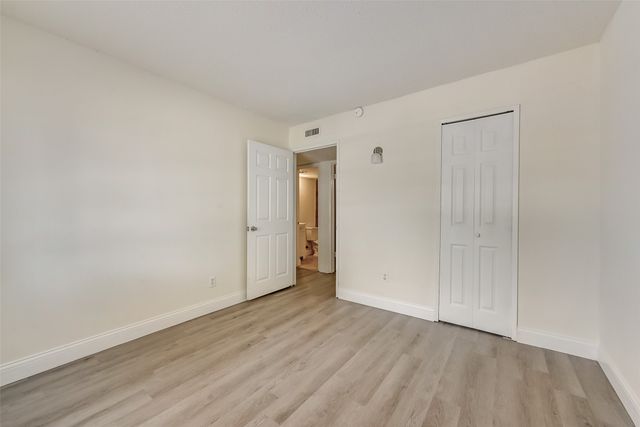 1049 Eastwood Drive, Lewisville, TX 75067
