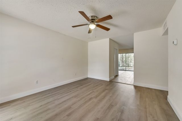 1049 Eastwood Drive, Lewisville, TX 75067