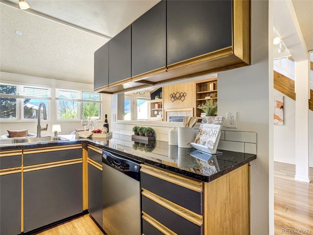 518 Observatory Drive, Colorado Springs, CO 80904