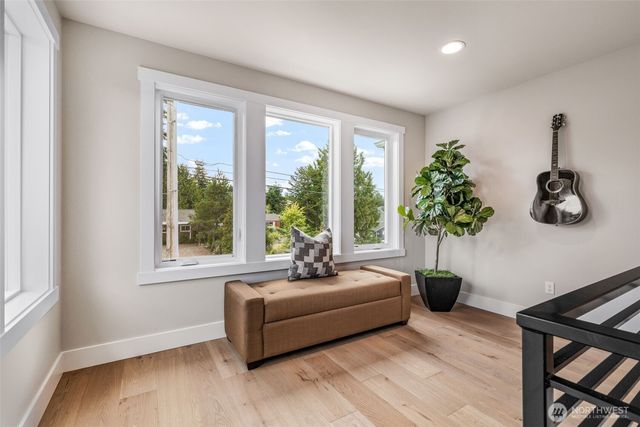 429 Ton-A-Wan-Da Avenue NE, Tacoma, WA 98422