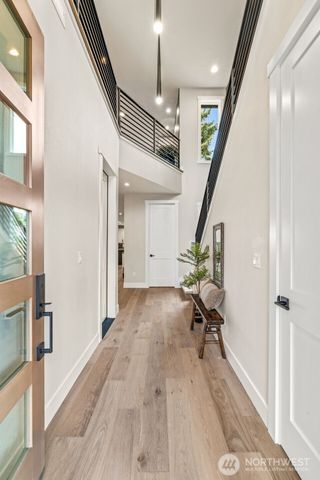 429 Ton-A-Wan-Da Avenue NE, Tacoma, WA 98422