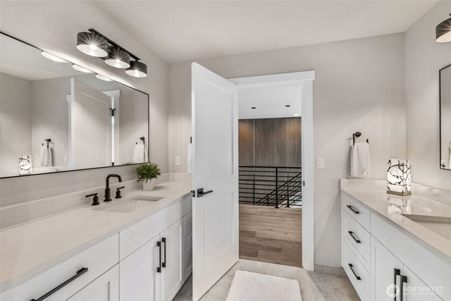 429 Ton-A-Wan-Da Avenue NE, Tacoma, WA 98422