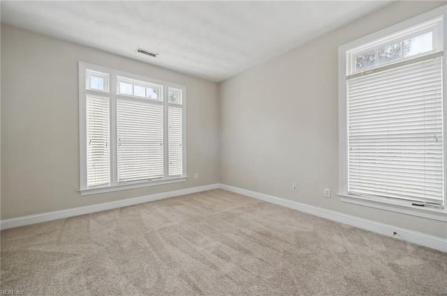 22347 Graystone DR, Carrollton, VA 23314