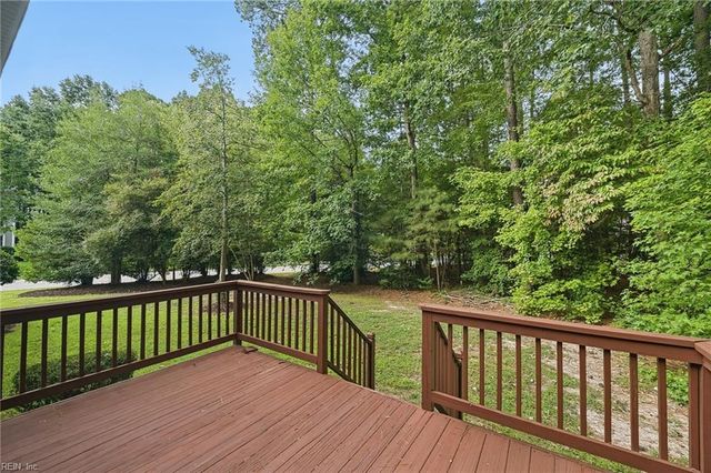 22347 Graystone DR, Carrollton, VA 23314