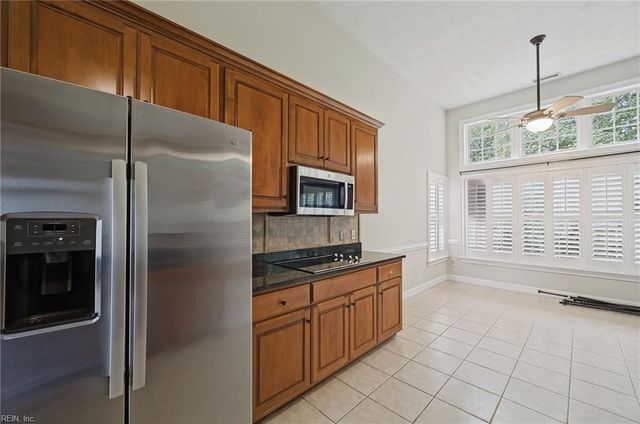 22347 Graystone DR, Carrollton, VA 23314