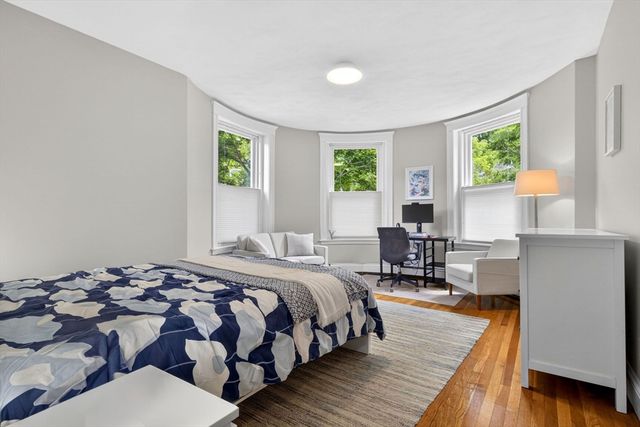 815 Centre Street 1, Boston, MA 02130