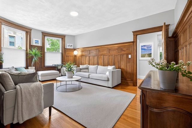 815 Centre Street 1, Boston, MA 02130