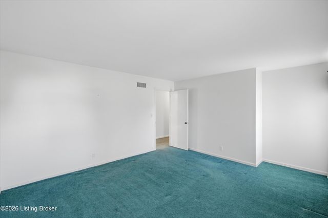 3206 Brownsboro Vista Dr, Louisville, KY 40242