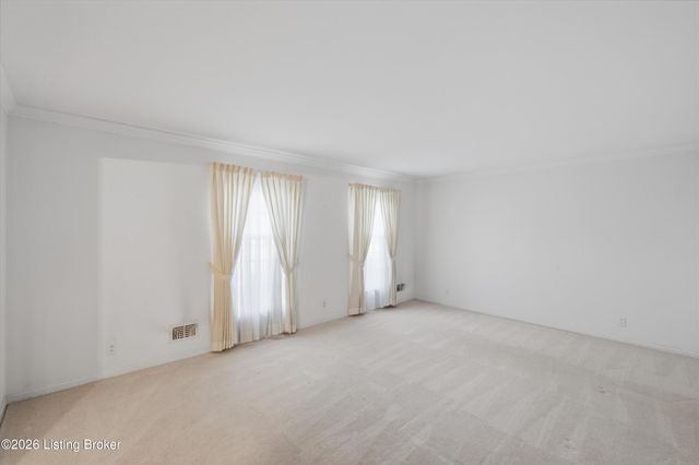 3206 Brownsboro Vista Dr, Louisville, KY 40242