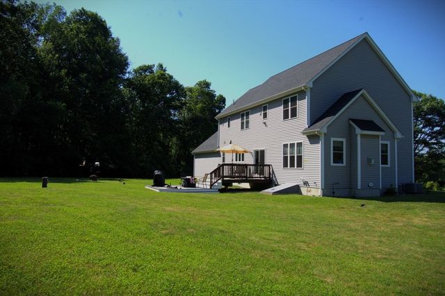 277 Yew Street, Douglas, MA 01516