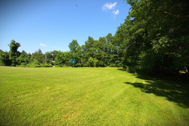 277 Yew Street, Douglas, MA 01516