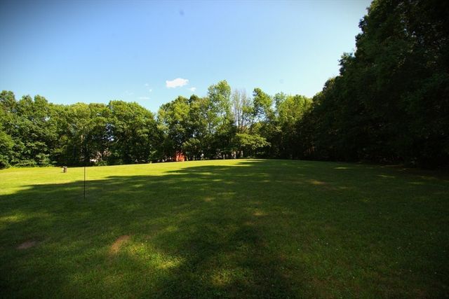 277 Yew Street, Douglas, MA 01516