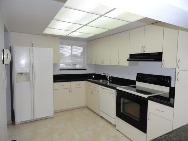 3212 Strawflower Way 207, Lake Worth, FL 33467