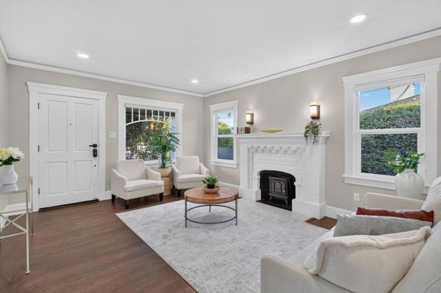 706 S Delaware Street, San Mateo, CA 94402