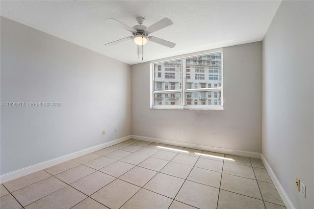 2000 N Bayshore Dr 702, Miami, FL 33137