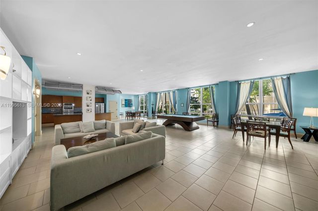 2000 N Bayshore Dr 702, Miami, FL 33137