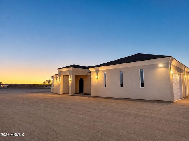 35122 W Olney Avenue, Arlington, AZ 85322