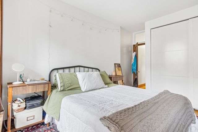 869 N LaSalle Street 2, Chicago, IL 60610