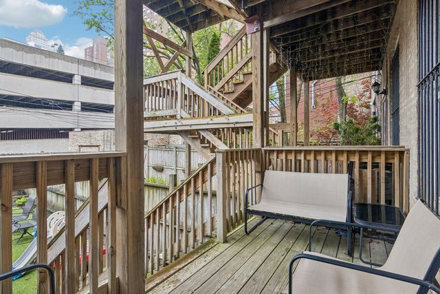 869 N LaSalle Street 2, Chicago, IL 60610