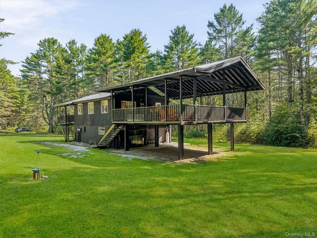 165 Dexheimer Road, Narrowsburg, NY 12764