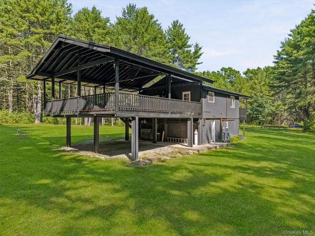 165 Dexheimer Road, Narrowsburg, NY 12764