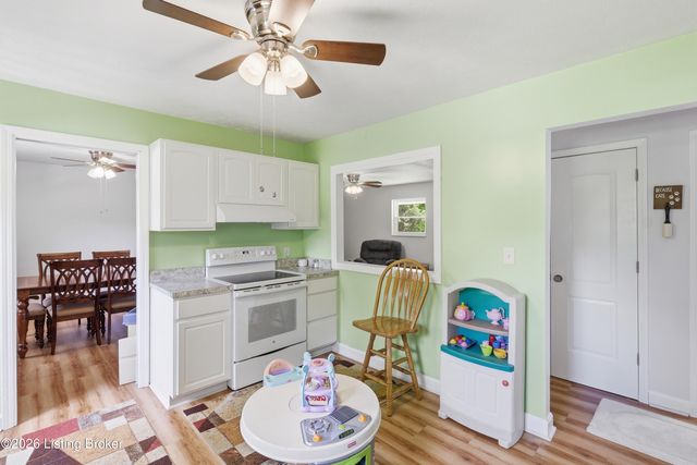 4001 Mud Ln, Louisville, KY 40229