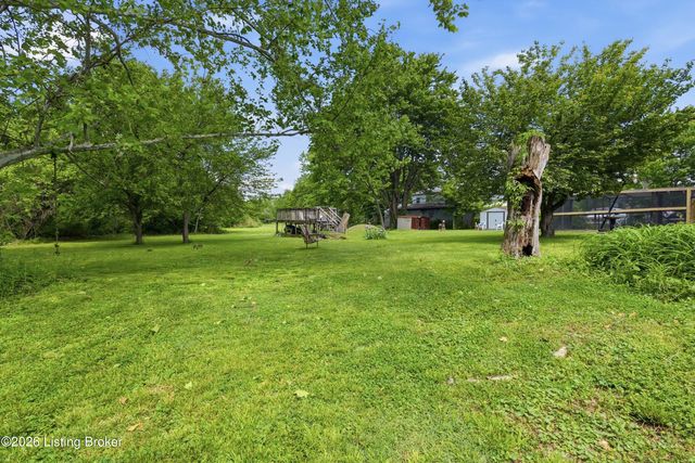 4001 Mud Ln, Louisville, KY 40229