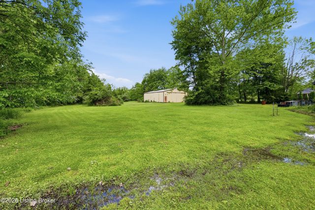 4001 Mud Ln, Louisville, KY 40229