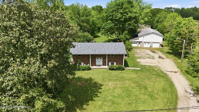 4001 Mud Ln, Louisville, KY 40229