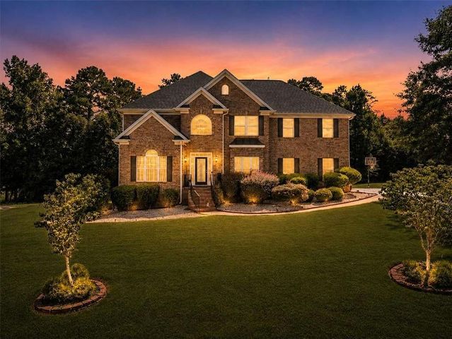 2123 SW Crest Wood Drive SW, Conyers, GA 30094