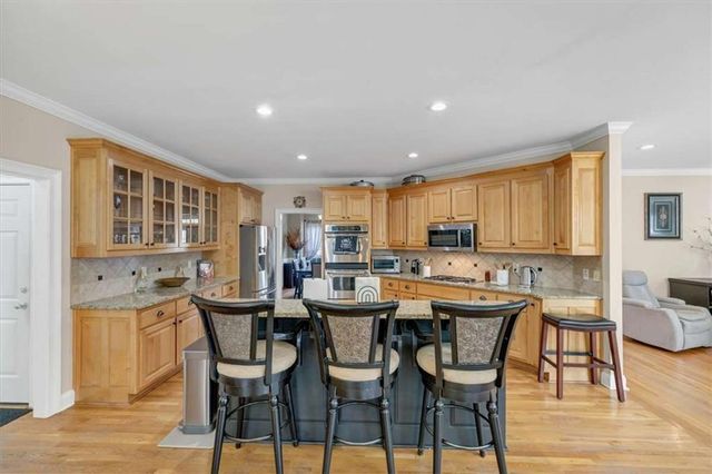 2123 SW Crest Wood Drive SW, Conyers, GA 30094