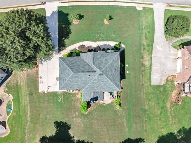 2123 SW Crest Wood Drive SW, Conyers, GA 30094