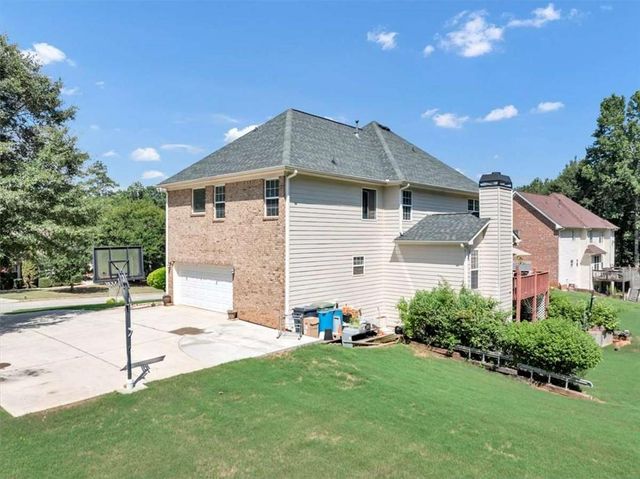 2123 SW Crest Wood Drive SW, Conyers, GA 30094
