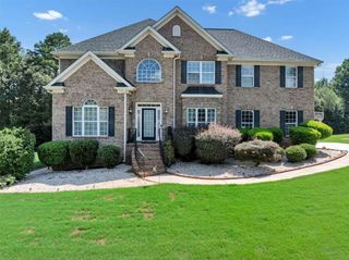 2123 SW Crest Wood Drive SW, Conyers, GA 30094
