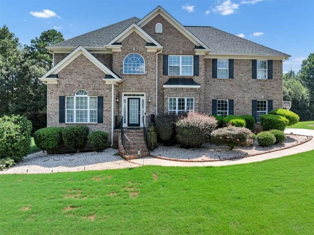 2123 SW Crest Wood Drive SW, Conyers, GA 30094